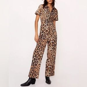 NWT Nasty Gal Denim Leopard Zip Through Plunge Wide Leg Jumpsuit size 4